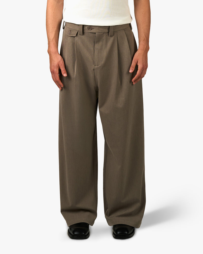 Pantalon ample à plis Ambra