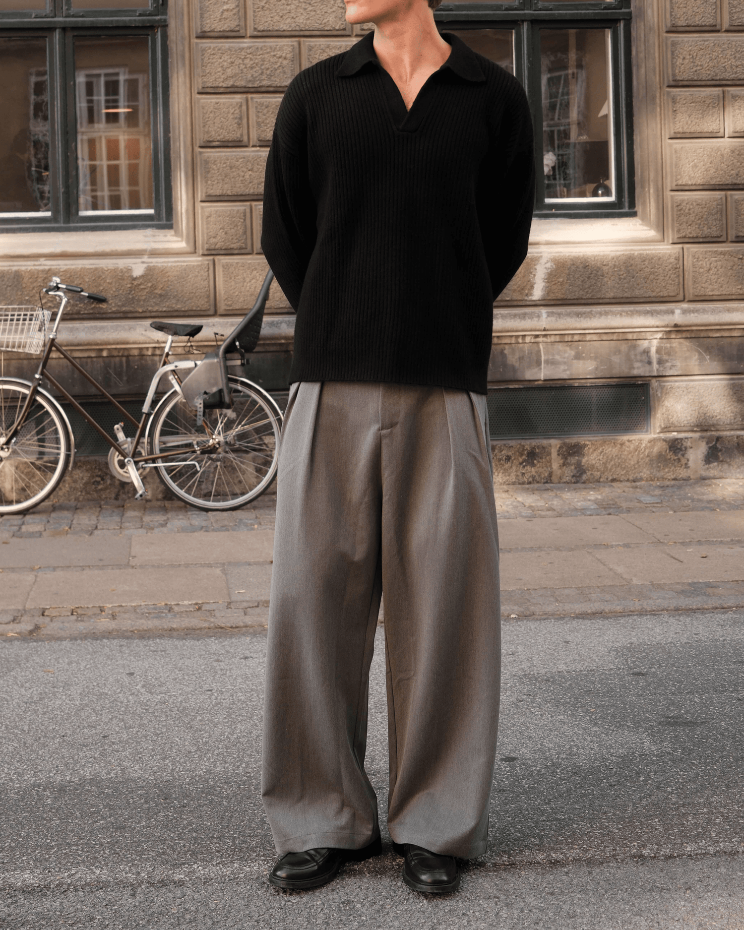 Pantalon ample à plis Ambra
