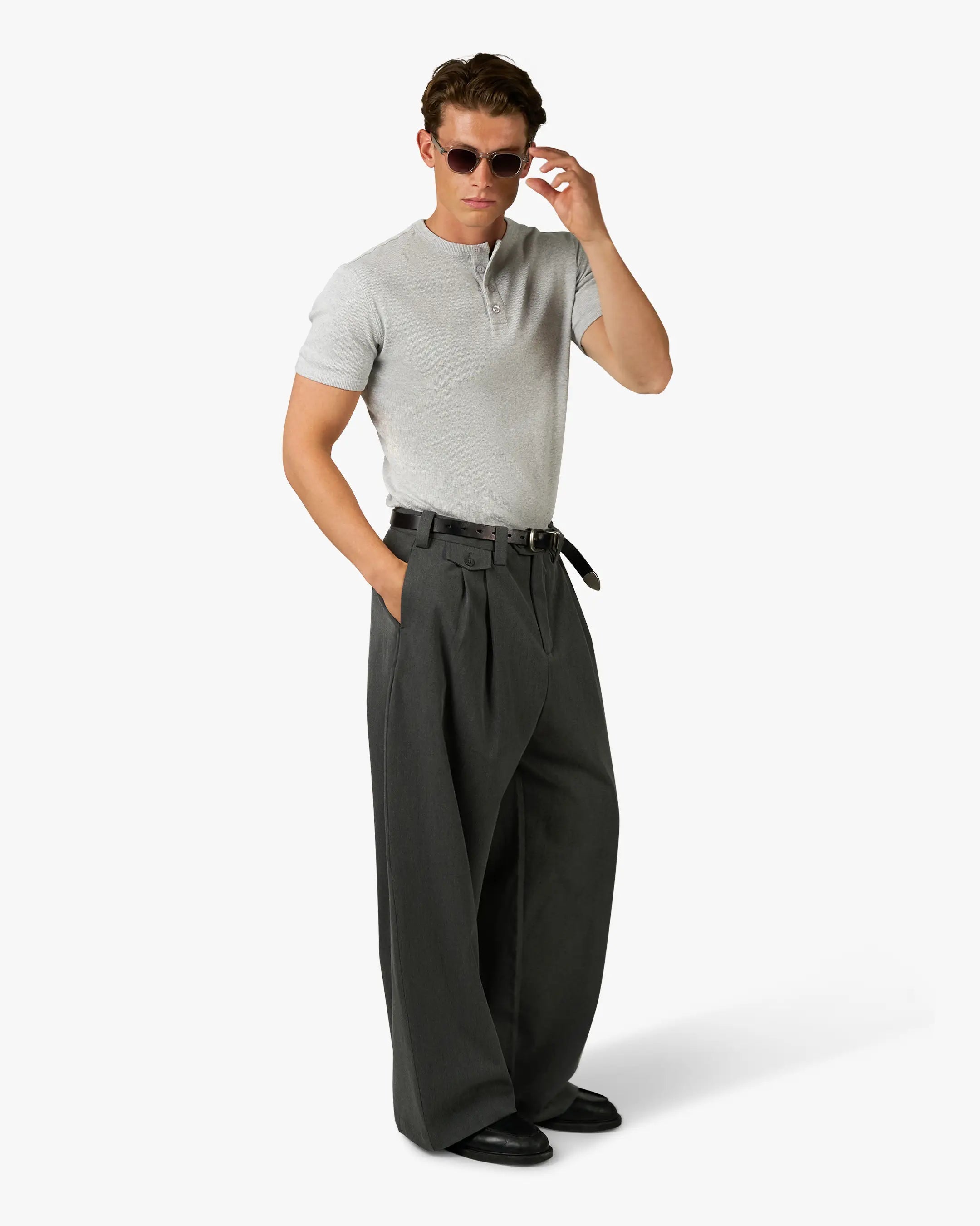 Pantalon ample à plis Ambra